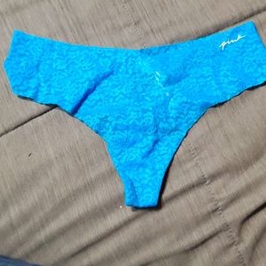 Victoria's Secret Blue Floral Print Thong in Medium